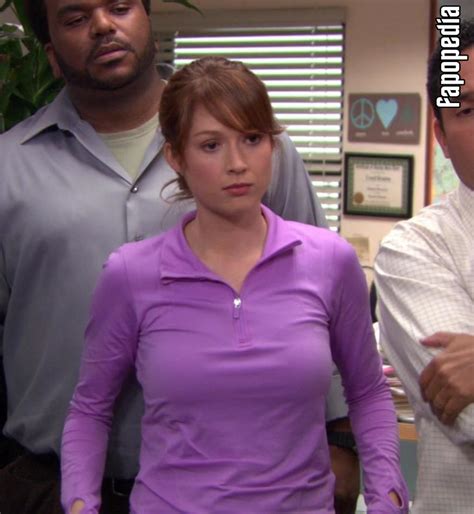 ellie kemper fappening|Ellie Kemper Is Ashamed Of THAT Infamous Video,。